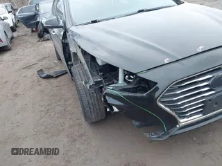 2018 Hyundai Sonata Limited with VIN 5NPE34AF8JH610692, listed as a IAAI auction lot 41503265 with 137,599 mi miles. Bid and sale history available at carsss.com. Image 18.