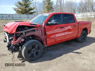 2024 Ram 1500 Big Horn z VIN 1C6SRFFT7RN195816, wystawiony jako Copart lot #52873845 z przebiegiem 10 090 mil mil oraz Szkoda całkowita • Salvage title. Historia ofert i sprzedaży dostępna na DreamBid. Obrazek 1.