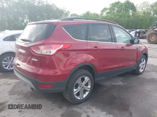 2014 Ford Escape SE with VIN 1FMCU0GX4EUB78963, listed as a IAAI auction lot 42110927 with 149,799 mi miles. Bid and sale history available at carsss.com. Image 4.