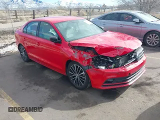 2016 Volkswagen Jetta Sport z VIN 3VWD17AJXGM236514, wystawiony jako IAAI lot #41636079 z przebiegiem 103 872 mil mil oraz . Historia ofert i sprzedaży dostępna na DreamBid. Obrazek 1.