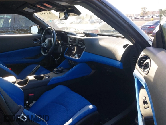 2023 Nissan Z Performance с VIN JN1BZ4BH1PM311774, выставлен на аукционе IAAI как лот 41818187 с пробегом 25 438 миль миль и . История ставок и продаж доступна на DreamBid. Изображение 5.