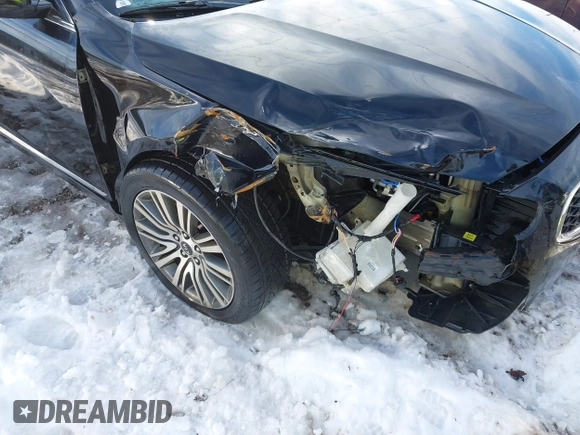 2015 Kia Cadenza Premium with VIN KNALN4D72F5181818, listed as a IAAI auction lot 41358864 with 113,460 mi miles. Bid and sale history available at carsss.com. Image 6.