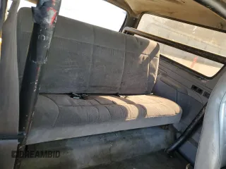 1995 Ford Bronco Eddie Bauer with VIN 1FMEU15N9SLA58190, listed as a Copart auction lot 47940965 with 290,948 mi miles and Clean title. Bid and sale history available at DreamBid. Image 11.