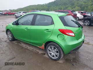2012 Mazda 2 Sport z VIN JM1DE1KY8C0138921, wystawiony jako IAAI lot #42386937 z przebiegiem 263 981 mil mil oraz . Historia ofert i sprzedaży dostępna na DreamBid. Obrazek 3.