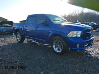 2018 Ram 1500 Express z VIN 3C6RR7KT6JG196169, wystawiony jako IAAI lot #41608386 z przebiegiem 75 259 mil mil oraz . Historia ofert i sprzedaży dostępna na DreamBid. Obrazek 1.