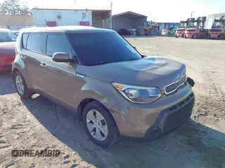 2016 Kia Soul with VIN KNDJN2A26G7256355, listed as a IAAI auction lot 41635586 with 164,998 mi miles. Bid and sale history available at carsss.com. Image 1.