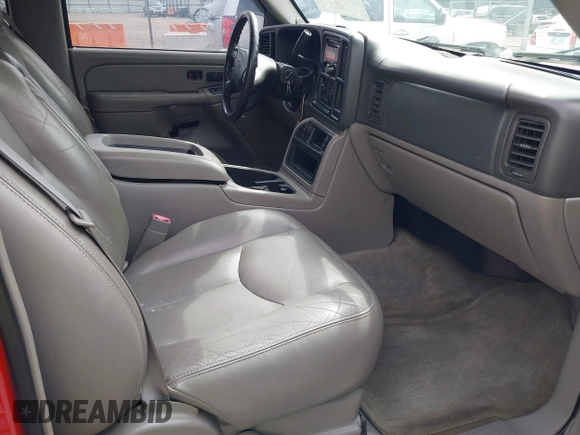 2004 Chevrolet Tahoe LS with VIN 1GNEC13Z54R214827, listed as a IAAI auction lot 42110221 with 227,560 mi miles and . Bid and sale history available at DreamBid. Image 5.