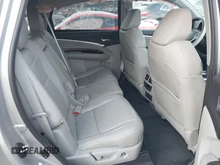2016 Acura MDX with VIN 5FRYD4H28GB035495, listed as a IAAI auction lot 41406544 with 113,250 mi miles. Bid and sale history available at carsss.com. Image 8.