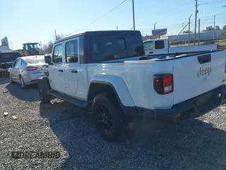 2023 Jeep Gladiator High Altitude with VIN 1C6HJTFG4PL560982, listed as a IAAI auction lot 41236477 with 28,835 mi miles and . Bid and sale history available at DreamBid. Image 3.