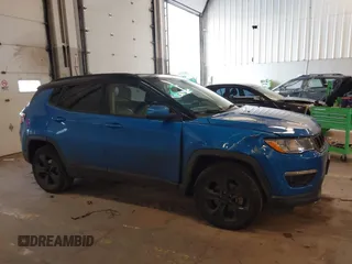 2019 Jeep Compass Latitude with VIN 3C4NJDBB7KT741048, listed as a IAAI auction lot 41597839 with 59,431 mi miles and . Bid and sale history available at DreamBid. Image 13.