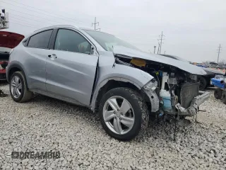 2020 Honda HR-V EX with VIN 3CZRU6H53LM709726, listed as a Copart auction lot 45102805 with 87,240 mi miles and Salvage Title. Bid and sale history available at carsss.com. Image 4.