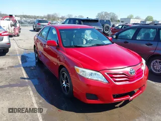 2011 Toyota Camry LE with VIN 4T1BF3EK5BU136635, listed as a IAAI auction lot 41860083 with 221,523 mi miles. Bid and sale history available at carsss.com. Image 1.