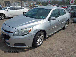 2015 Chevrolet Malibu LT with VIN 1G11C5SL3FU127044, listed as a IAAI auction lot 42142155 with 220,284 mi miles and . Bid and sale history available at DreamBid. Image 2.