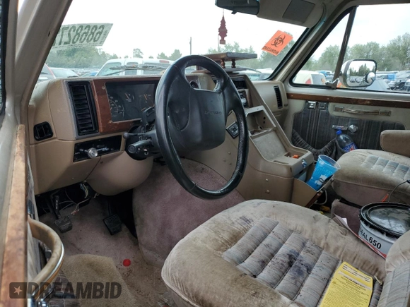 1992 Chevrolet Chevy Van с VIN 1GBEG25K2N7130047, выставлен на аукционе Copart как лот 68682724 с пробегом 143 585 миль миль и Списание • Salvage title. История ставок и продаж доступна на DreamBid. Изображение 8.