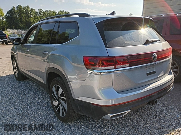 2024 Volkswagen Atlas SE with VIN 1V2HR2CAXRC558117, listed as a IAAI auction lot 42806737 with 23,571 mi miles and . Bid and sale history available at DreamBid. Image 3.
