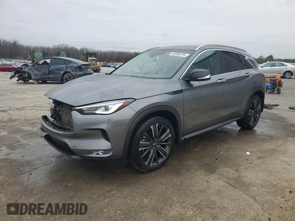 2022 Infiniti QX50 Luxe z VIN 3PCAJ5BA6NF113237, wystawiony jako Copart lot #42326275 z przebiegiem 44 538 mil mil oraz Szkoda całkowita • Salvage title. Historia ofert i sprzedaży dostępna na DreamBid. Obrazek 1.