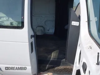 2003 Ford Econoline Cargo with VIN 1FTRE14213HA14635, listed as a IAAI auction lot 41805091 with 108,748 mi miles and . Bid and sale history available at DreamBid. Image 8.