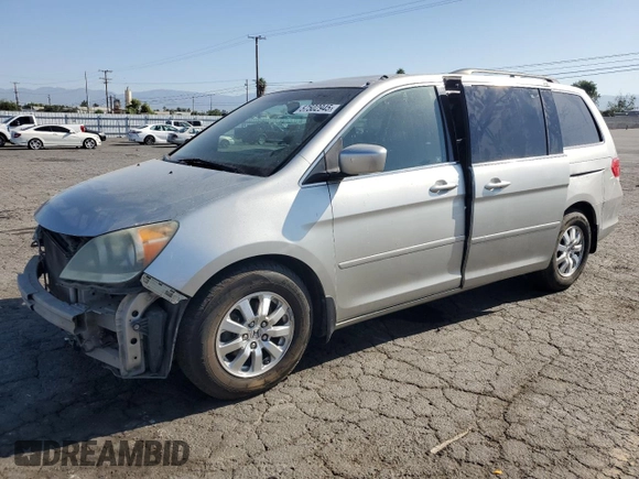 2008 Honda Odyssey EX-L z VIN 5FNRL38748B032786, wystawiony jako Copart lot #57502945 z przebiegiem 184 324 mil mil oraz Szkoda całkowita • Salvage title. Historia ofert i sprzedaży dostępna na DreamBid. Obrazek 1.