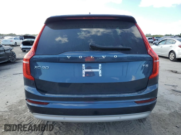 2022 Volvo XC90 Momentum with VIN YV4102CK0N1872089, listed as a Copart auction lot 82864514 with 19,940 mi miles and Salvage Title. Bid and sale history available at DreamBid. Image 6.