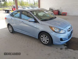 2013 Hyundai Accent GLS with VIN KMHCT4AE9DU556629, listed as a IAAI auction lot 42107644 with 152,274 mi miles. Bid and sale history available at carsss.com. Image 1.