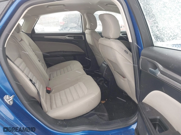 2018 Ford Fusion Hybrid S with VIN 3FA6P0UU8JR122342, listed as a IAAI auction lot 41355323 with 85,304 mi miles. Bid and sale history available at carsss.com. Image 8.