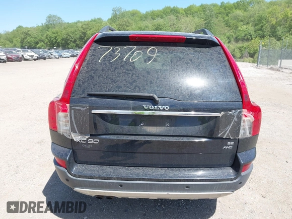 2008 Volvo XC90 I6 with VIN YV4CZ982081485093, listed as a IAAI auction lot 42073709 with 181,703 mi miles and . Bid and sale history available at DreamBid. Image 17.