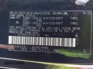 2023 Toyota Sienna XLE с VIN 5TDYRKEC2PS164736, выставлен на аукционе IAAI как лот 41610043 с пробегом 30 471 миль миль и . История ставок и продаж доступна на DreamBid. Изображение 9.