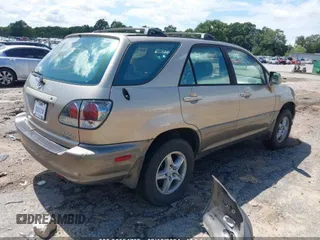 2002 Lexus RX 300 with VIN JTJGF10U920133281, listed as a IAAI auction lot 38054792 with 220,304 mi miles and . Bid and sale history available at DreamBid. Image 4.