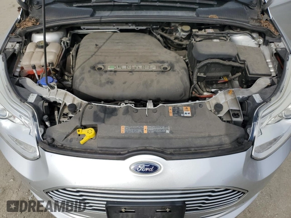 2014 Ford Focus Electric with VIN 1FADP3R47EL264610, listed as a Copart auction lot 45045465 with 94,080 mi miles and Clean title. Bid and sale history available at DreamBid. Image 11.