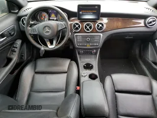 2017 Mercedes-Benz GLA 250 z VIN WDCTG4GB0HJ327148, wystawiony jako Copart lot #49486265 z przebiegiem Nie podano mil oraz Szkoda całkowita • Salvage title. Historia ofert i sprzedaży dostępna na DreamBid. Obrazek 8.