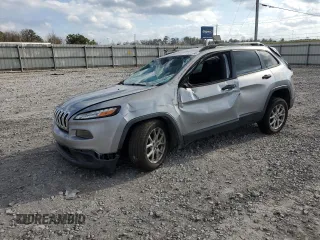 2015 Jeep Cherokee Sport with VIN 1C4PJLAB5FW762226, listed as a Copart auction lot 43480795 with 120,250 mi miles and Salvage Title. Bid and sale history available at carsss.com. Image 1.