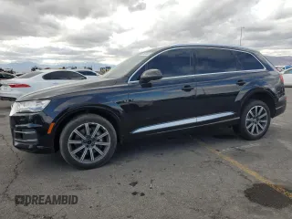 2017 Audi Q7 Premium Plus with VIN WA1LAAF7XHD010649, listed as a Copart auction lot 49070445 with 168,240 mi miles and Clean Title. Bid and sale history available at carsss.com. Image 1.
