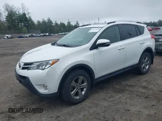 2015 Toyota RAV4 XLE z VIN JTMRFREV4FJ015019, wystawiony jako IAAI lot #42171898 z przebiegiem 125 814 mil mil oraz . Historia ofert i sprzedaży dostępna na DreamBid. Obrazek 2.