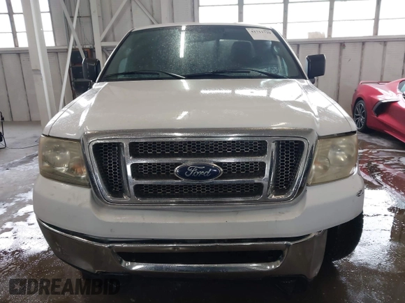 2006 Ford F-150 XL with VIN 1FTRF14W26NB27404, listed as a IAAI auction lot 41711729 with 178,675 mi miles. Bid and sale history available at carsss.com. Image 12.