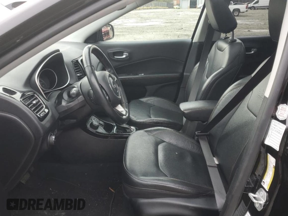 2021 Jeep Compass Limited z VIN 3C4NJDCB3MT593322, wystawiony jako Copart lot #45524575 z przebiegiem 43 105 mil mil oraz Szkoda całkowita • Salvage title. Historia ofert i sprzedaży dostępna na DreamBid. Obrazek 7.