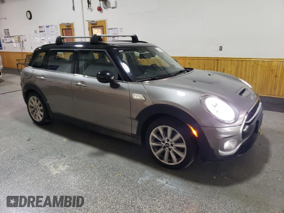 2017 MINI Clubman Cooper S with VIN WMWLU5C57H2E82150, listed as a Copart auction lot 83889164 with 82,854 mi miles and Clean Title. Bid and sale history available at carsss.com. Image 4.