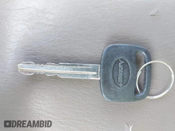 1998 Toyota 4Runner SR5 with VIN JT3HN86R0W0136313, listed as a IAAI auction lot 42096803 with 138,991 mi miles and . Bid and sale history available at DreamBid. Image 11.
