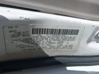 2004 Toyota Sequoia SR5 with VIN 5TDZT34A44S211112, listed as a IAAI auction lot 41621492 with 311,983 mi miles. Bid and sale history available at carsss.com. Image 9.