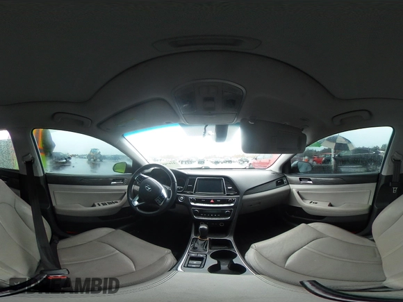 2018 Hyundai Sonata SEL with VIN 5NPE34AF0JH696872, listed as a IAAI auction lot 41070305 with 121,000 mi miles and . Bid and sale history available at DreamBid. Image 18.