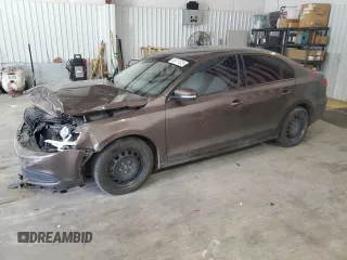 2011 Volkswagen Jetta SE с VIN 3VWBX7AJ1BM109049, выставлен на аукционе Copart как лот 55111575 с пробегом 237 510 миль миль и Списание • Salvage title. История ставок и продаж доступна на DreamBid. Изображение 1.