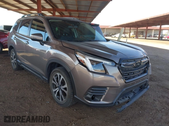 2022 Subaru Forester Limited with VIN JF2SKAPC1NH441137, listed as a IAAI auction lot 41420485 with 41,995 mi miles. Bid and sale history available at carsss.com. Image 1.