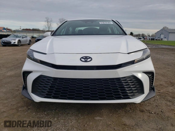2025 Toyota Camry LE with VIN 4T1DAACKXSU546426, listed as a Copart auction lot 51819185 with 3,313 mi miles and Salvage Title. Bid and sale history available at carsss.com. Image 5.
