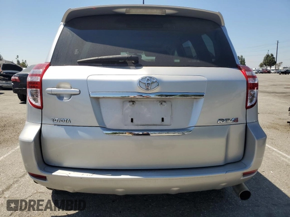 2010 Toyota RAV4 Sport с VIN JTMWF4DV0A5027869, выставлен на аукционе Copart как лот 57826765 с пробегом 196 536 миль миль и Чистый • Clean title. История ставок и продаж доступна на DreamBid. Изображение 6.