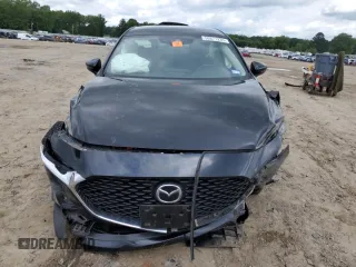 2021 Mazda 3 Select with VIN JM1BPABLXM1323702, listed as a Copart auction lot 58871235 with 84,298 mi miles and Salvage title. Bid and sale history available at DreamBid. Image 5.