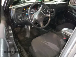 2003 GMC Sonoma SLS with VIN 1GTCT19X938160510, listed as a Copart auction lot 85343934 with 153,593 mi miles and Salvage Title. Bid and sale history available at carsss.com. Image 8.