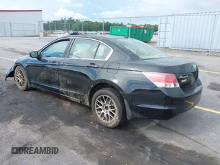 2010 Honda Accord EX-L z VIN 1HGCP2F87AA108288, wystawiony jako IAAI lot #42264267 z przebiegiem 296 891 mil mil oraz . Historia ofert i sprzedaży dostępna na DreamBid. Obrazek 3.