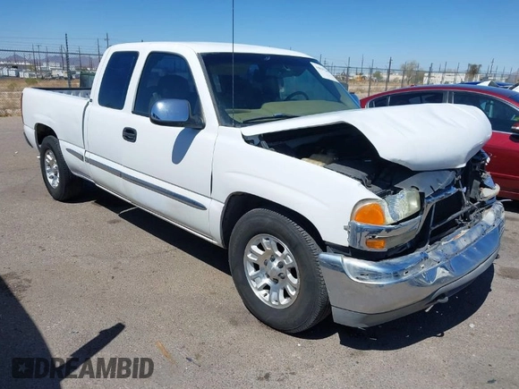 2000 GMC New Sierra 1500 SL with VIN 2GTEC19V0Y1143564, listed as a IAAI auction lot 41839246 with 203,433 mi miles. Bid and sale history available at carsss.com. Image 1.