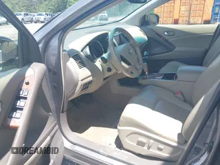 2012 Nissan Murano SL z VIN JN8AZ1MU4CW111671, wystawiony jako IAAI lot #42219472 z przebiegiem 182 728 mil mil oraz . Historia ofert i sprzedaży dostępna na DreamBid. Obrazek 5.