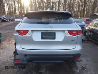 2017 Jaguar F-Pace 35t Prestige with VIN SADCK2BV5HA886774, listed as a IAAI auction lot 41331006 with 78,720 mi miles and . Bid and sale history available at DreamBid. Image 16.