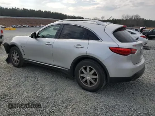 2017 Infiniti QX70 z VIN JN8CS1MW4HM413947, wystawiony jako Copart lot #44513185 z przebiegiem 75 049 mil mil oraz Szkoda całkowita • Salvage title. Historia ofert i sprzedaży dostępna na DreamBid. Obrazek 2.
